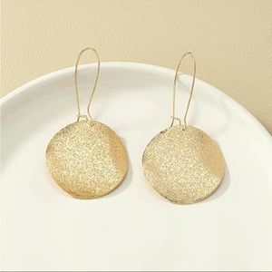 NWT 14K GOLD plated chic minimalist disc drop earrings new with tags